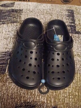 4/$50 New Black Kauai Crocs - Size 9 (Men)